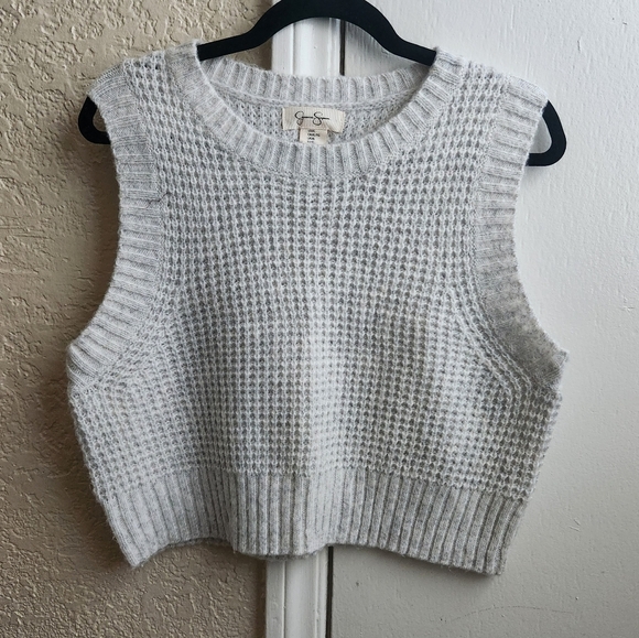 Jessica Simpson- Sweater Vest - Picture 1 of 4
